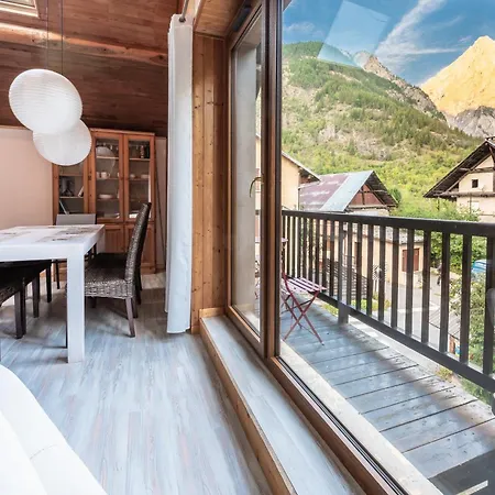 Escapadelia - Locations Pour Les Sportifs Et Amoureux De La Nature Pelvoux Chambre photo